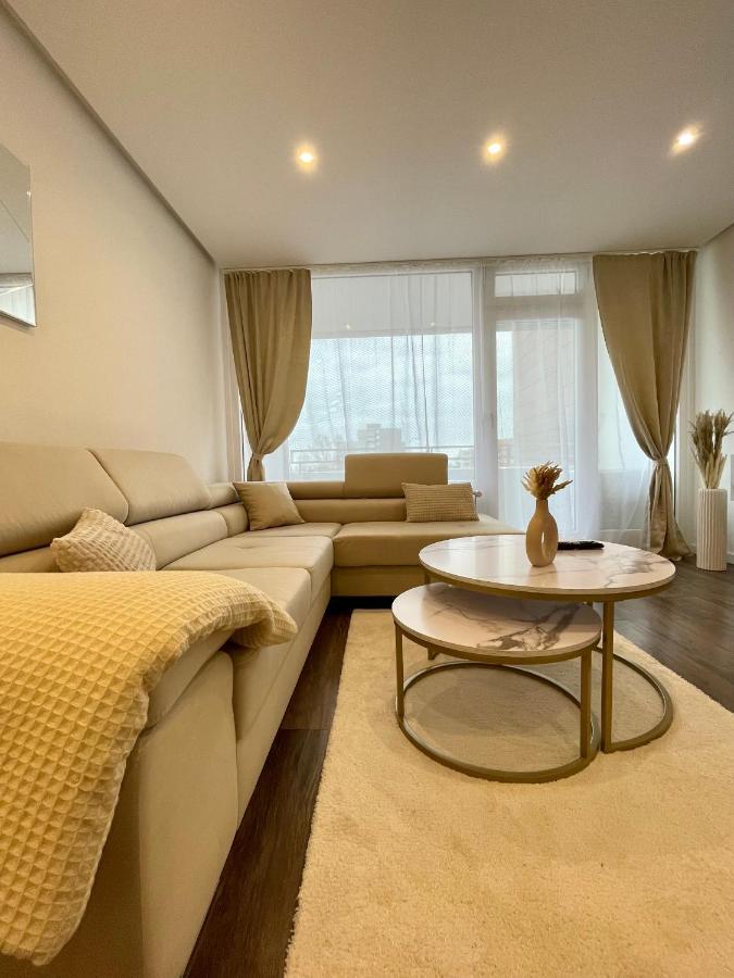 Apartment Regency - Stylische Zentrale 50m2 Mit Balkon, Wasserblick Und Netflix Hannover